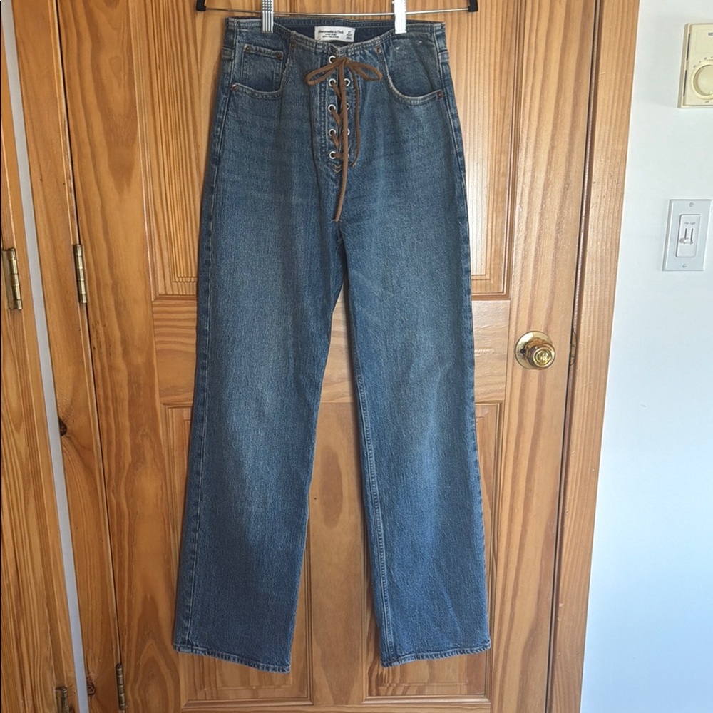 Vintage-Inspired Lace-Up High-Rise Blue Jeans